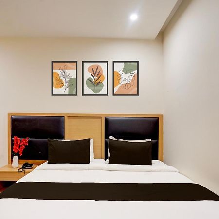 Hotel Super Townhouse Airport Road Delhi à New Delhi Extérieur photo