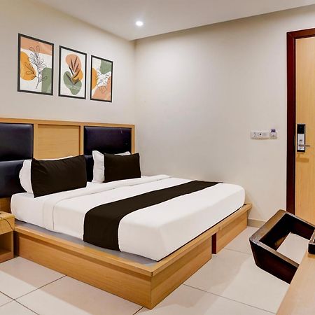 Hotel Super Townhouse Airport Road Delhi à New Delhi Extérieur photo