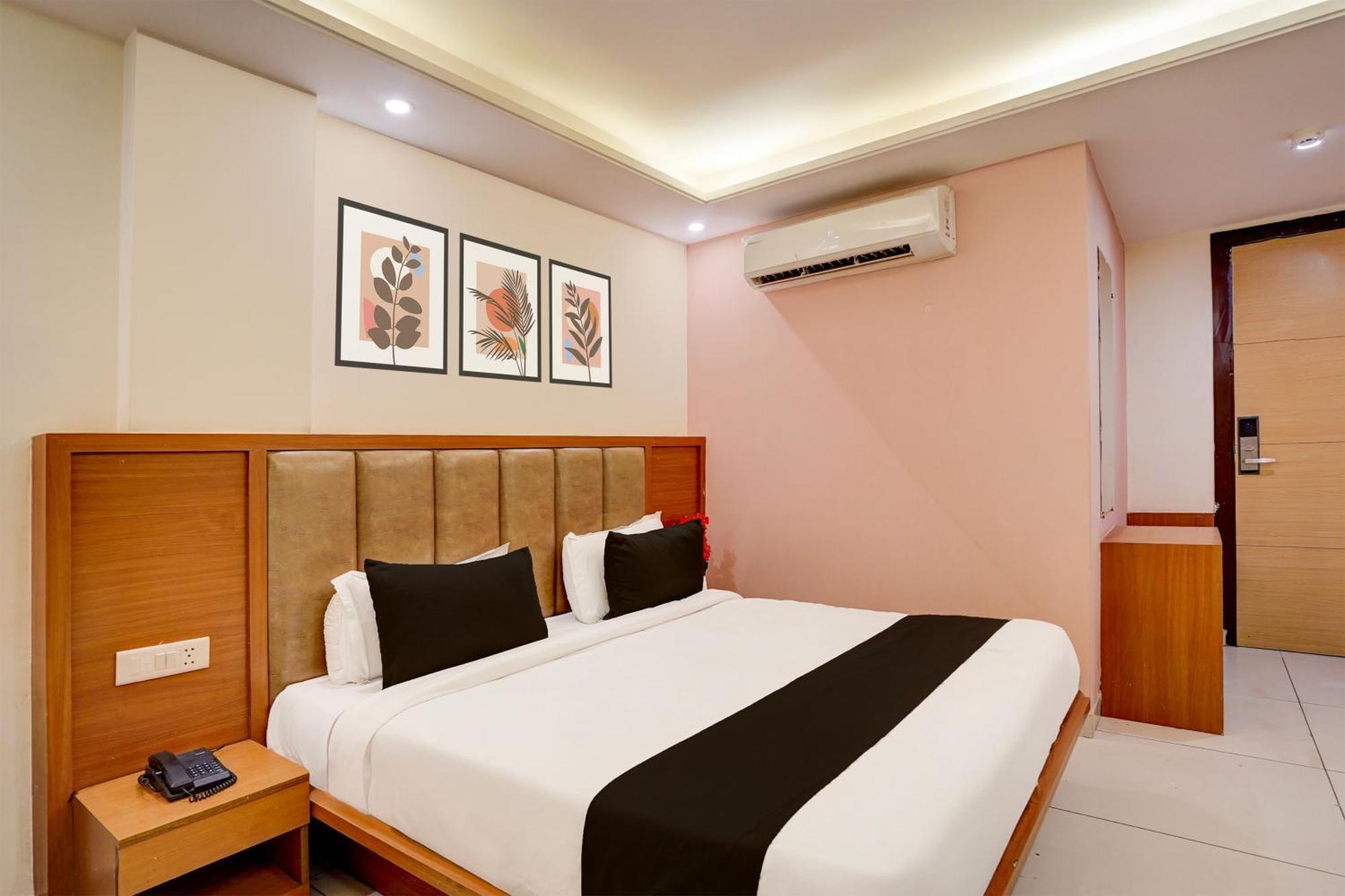 Hotel Super Townhouse Airport Road Delhi à New Delhi Extérieur photo