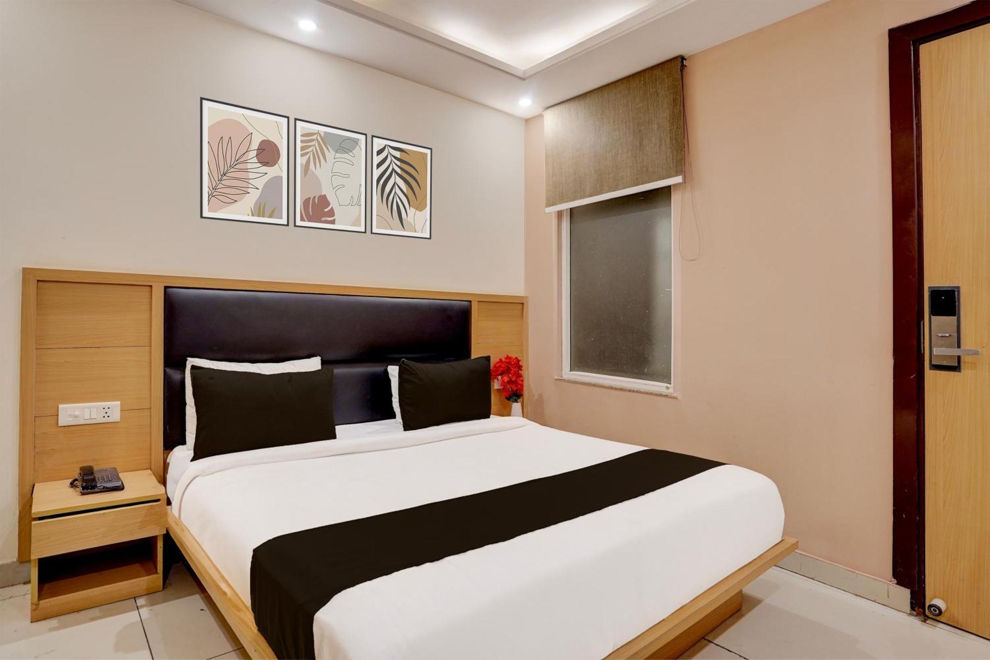 Hotel Super Townhouse Airport Road Delhi à New Delhi Extérieur photo