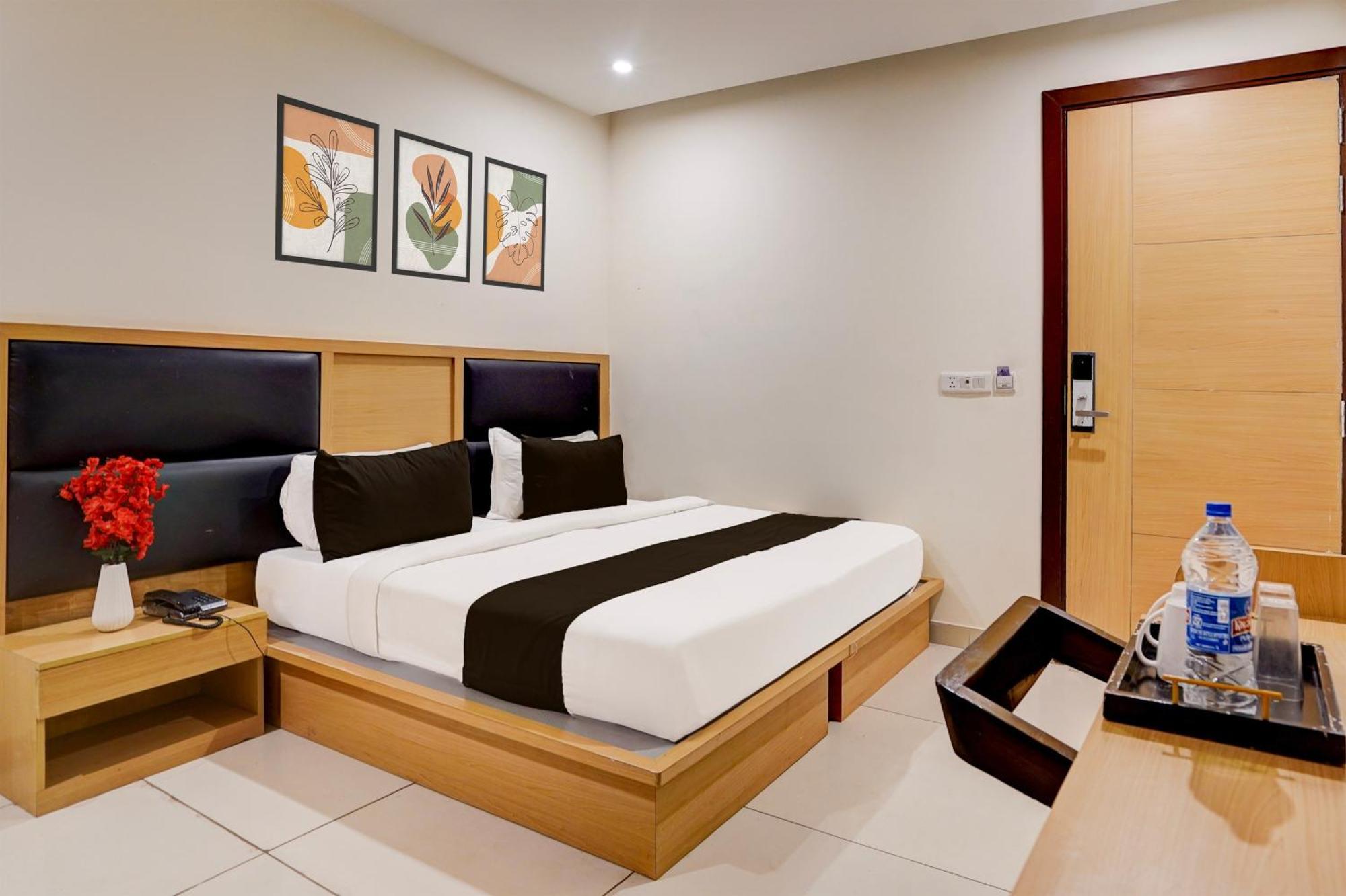 Hotel Super Townhouse Airport Road Delhi à New Delhi Extérieur photo