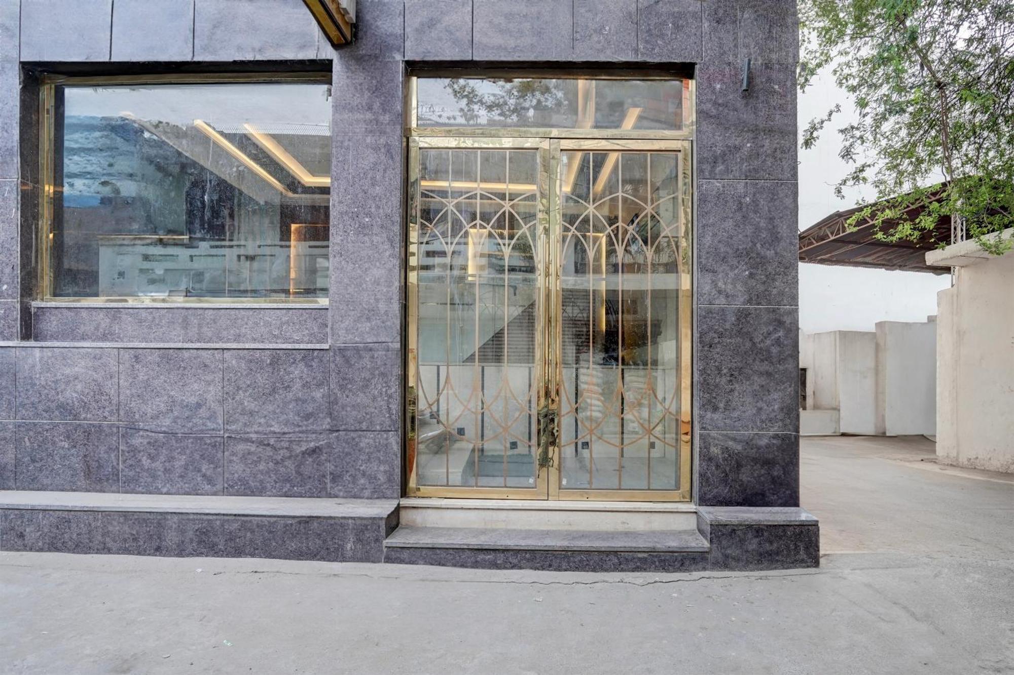 Hotel Super Townhouse Airport Road Delhi à New Delhi Extérieur photo