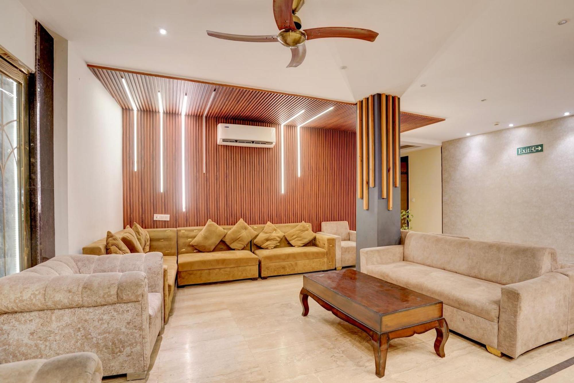 Hotel Super Townhouse Airport Road Delhi à New Delhi Extérieur photo